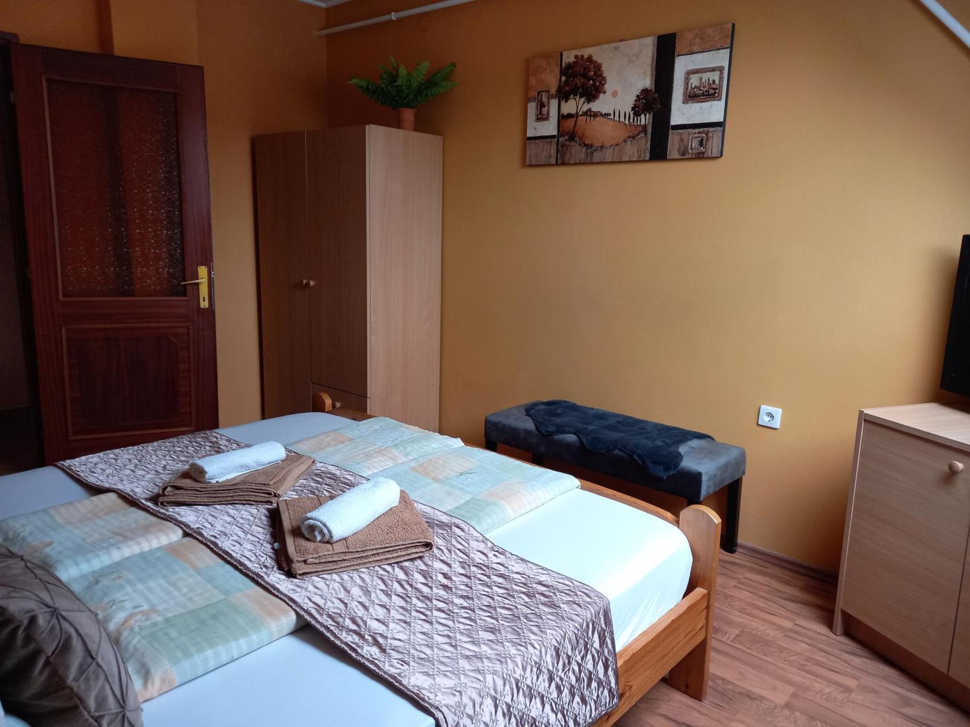 Alfa Apartman Harkány Exterior foto